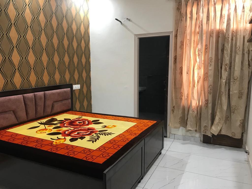 2 BHK for rent Sector 126 2 BHK flat in Sector 126 photo 7