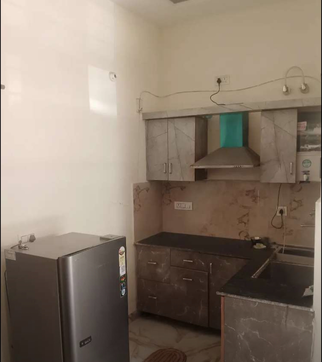 1 BHK Independent flat 1 BHK flat in Sector 126 photo 2