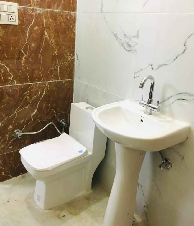 2 BHK Flat Sector 127 2 BHK flat in 127 Landran Road, Kharar photo 5