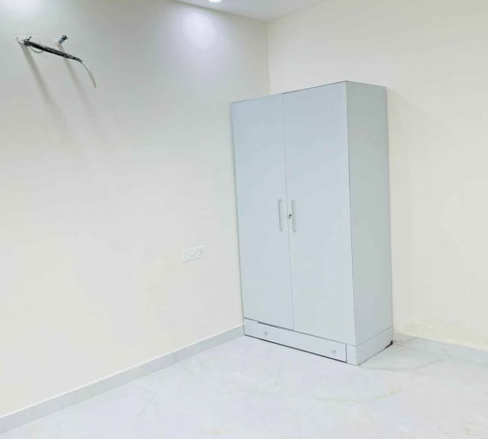 2 BHK Flat Sector 123 2 BHK flat in Sunny Enclave, Sector 123 photo 3