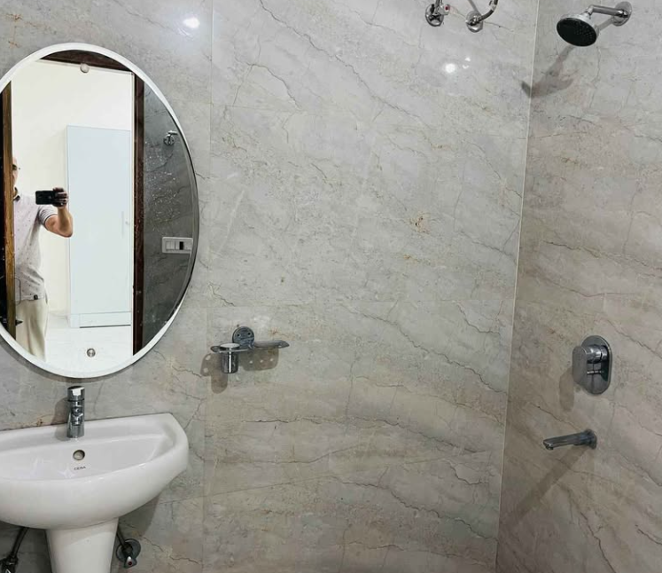 2 BHK Flat Sector 123 2 BHK flat in Sunny Enclave, Sector 123 photo 4